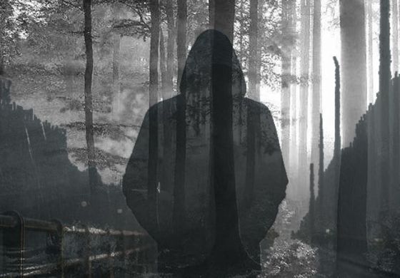 Suicidios, saqueos y el fantasma de Castelli