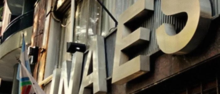 Golpe a la economía social